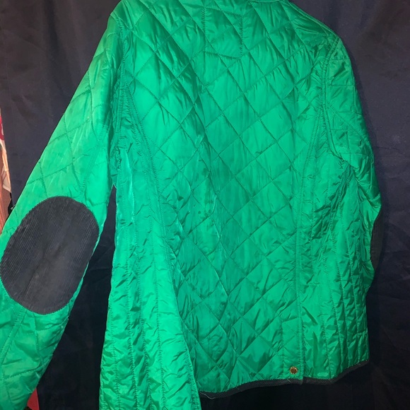 C. Wonder green light weight jacket - Picture 4 of 5